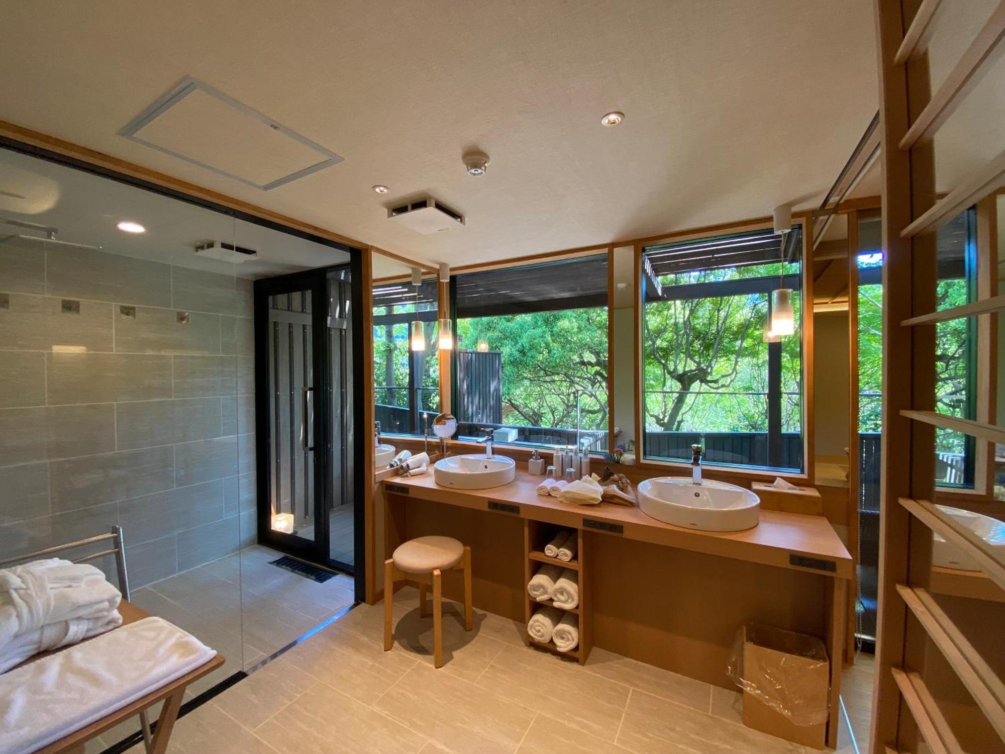 Kaiseki Ryokan Ashikari Yugawara Esterno foto
