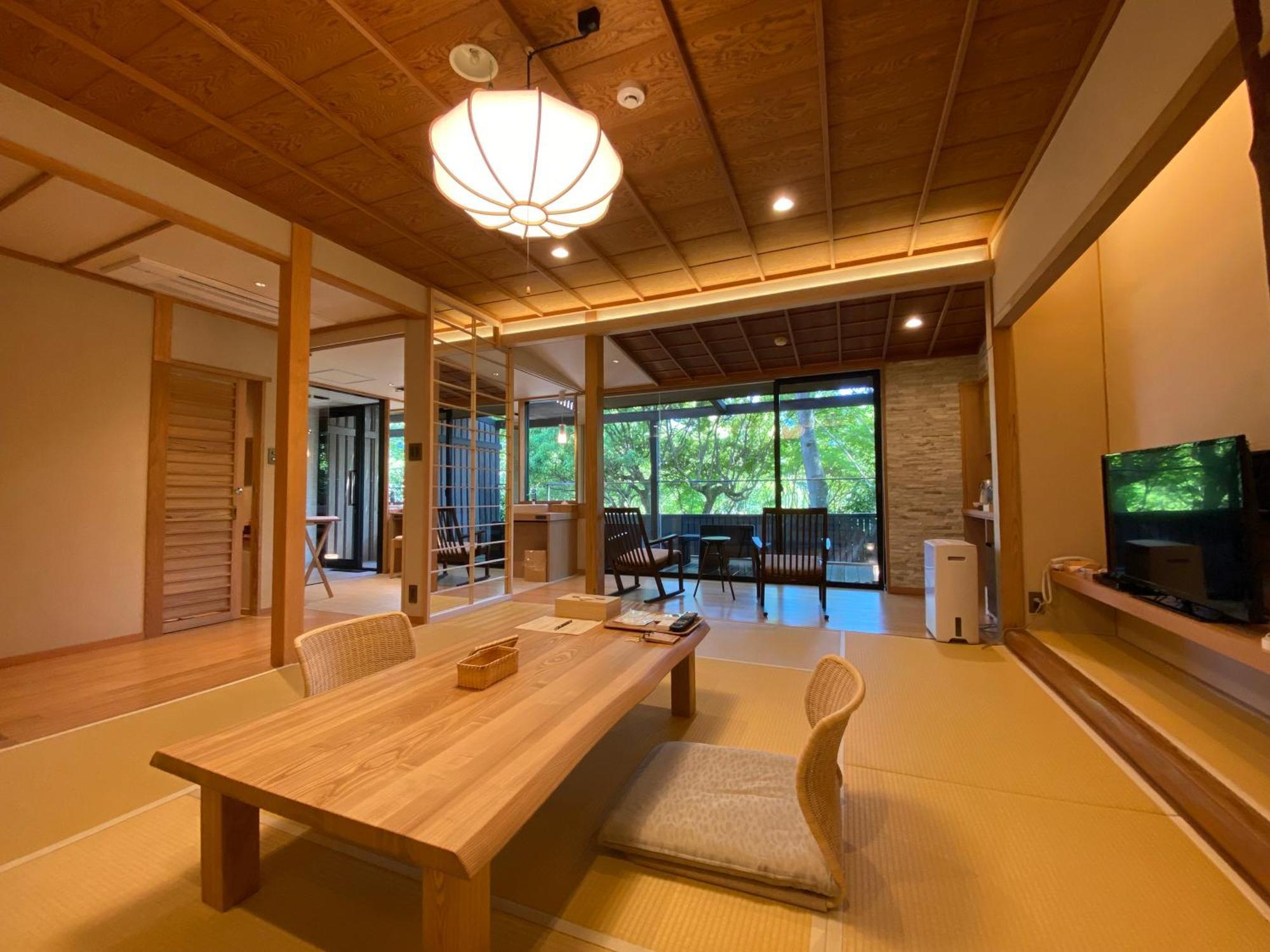 Kaiseki Ryokan Ashikari Yugawara Esterno foto