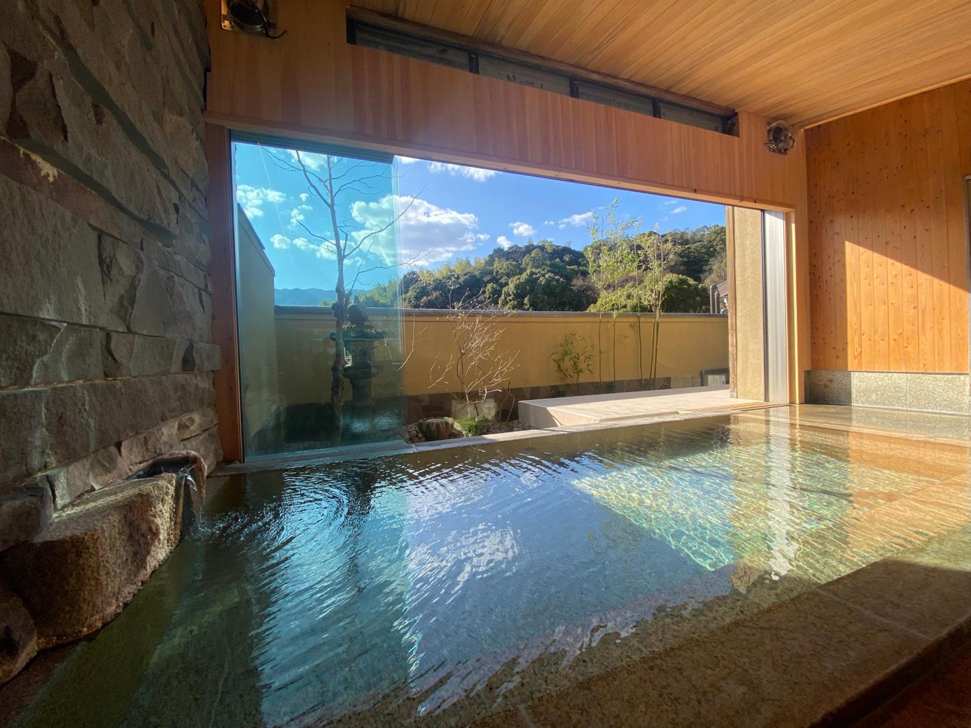 Kaiseki Ryokan Ashikari Yugawara Esterno foto