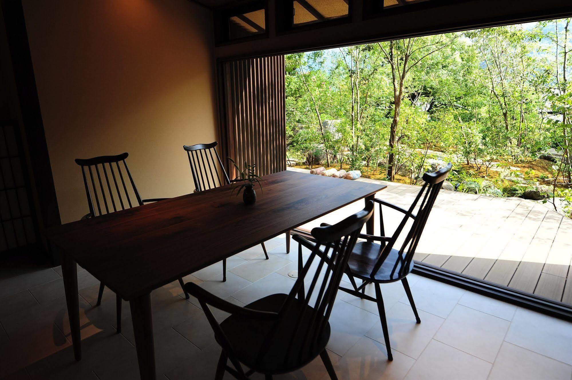 Kaiseki Ryokan Ashikari Yugawara Esterno foto